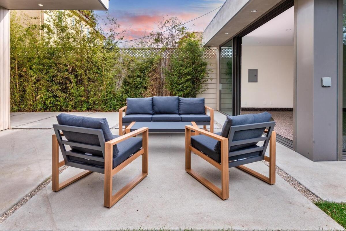 Holiday home Luxurious 4br With Pool, Jacuzzi And Free Parking Los Angeles